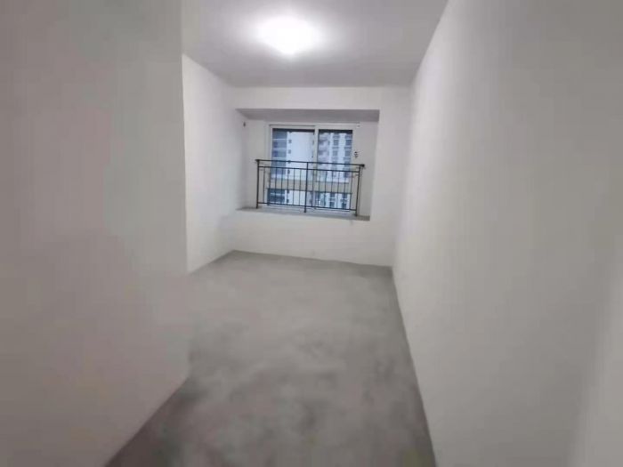 南通雅居乐花园 4室2厅2卫 140m&sup2;