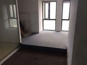 东景国际 2室1厅1卫 60m&sup2;
