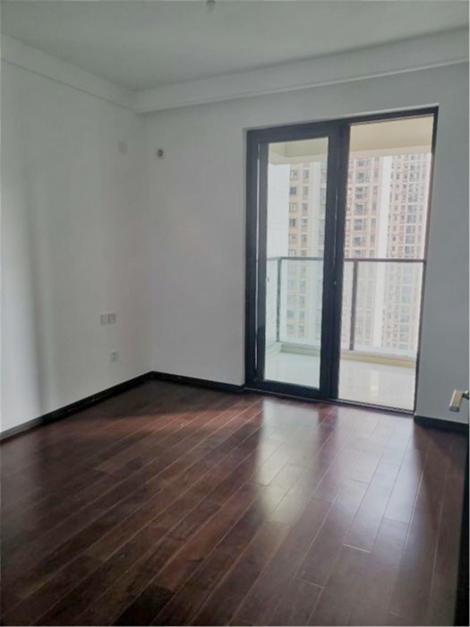 云樾东方 3室2厅1卫 135.15m&sup2;