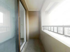 华润悦锦湾 4室2厅2卫 141m&sup2;