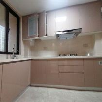 中南世纪花城三期 4室2厅2卫 177m&sup2;