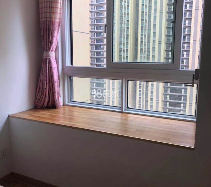 新城香溢紫郡 3室1厅1卫 98m&sup2;