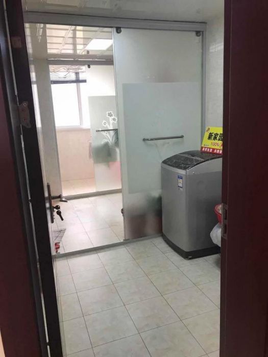 颐景苑 2室1厅1卫 130m&sup2;