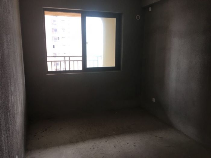 华强城 3室2厅1卫 106m&sup2;