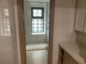 春风南岸东园 4室2厅2卫 136m&sup2;