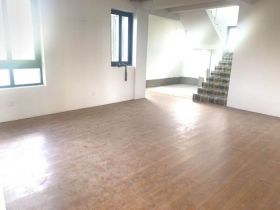 金水湾花园 4室2厅2卫 200m&sup2;