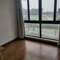 雍华府 3室2厅2卫 114m&sup2;