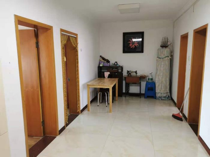 南通东苑小区 3室2厅1卫 70m&sup2;