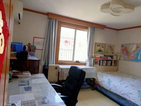 新海通花园 4室2厅2卫 165.00m&sup2;