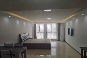 鸿运大厦 1室1厅1卫 67m&sup2;