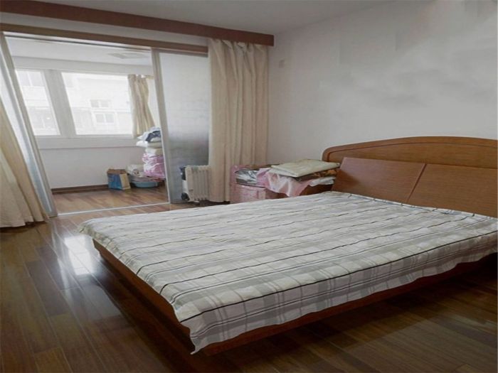 天馨花苑 3室2厅1卫 120m&sup2;