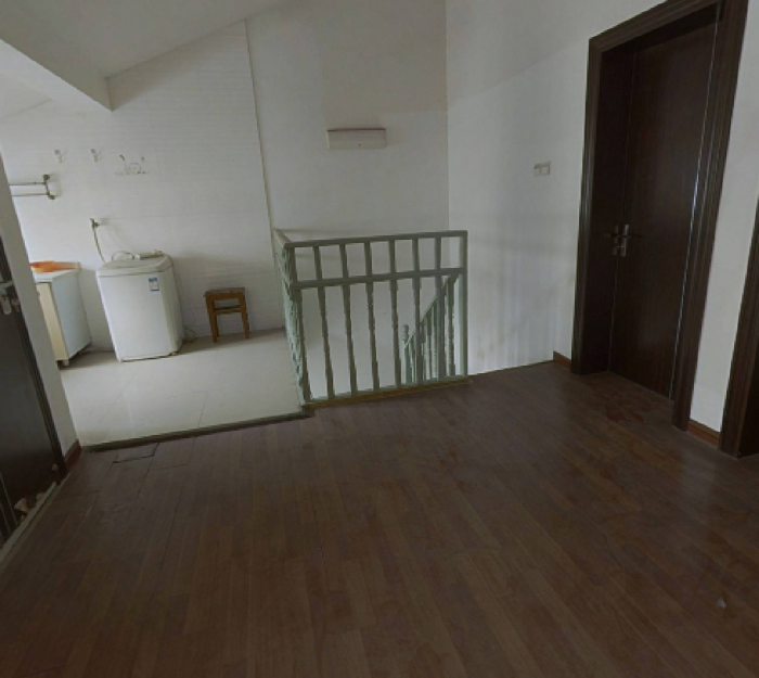 新开苑 4室2厅2卫 214m&sup2;