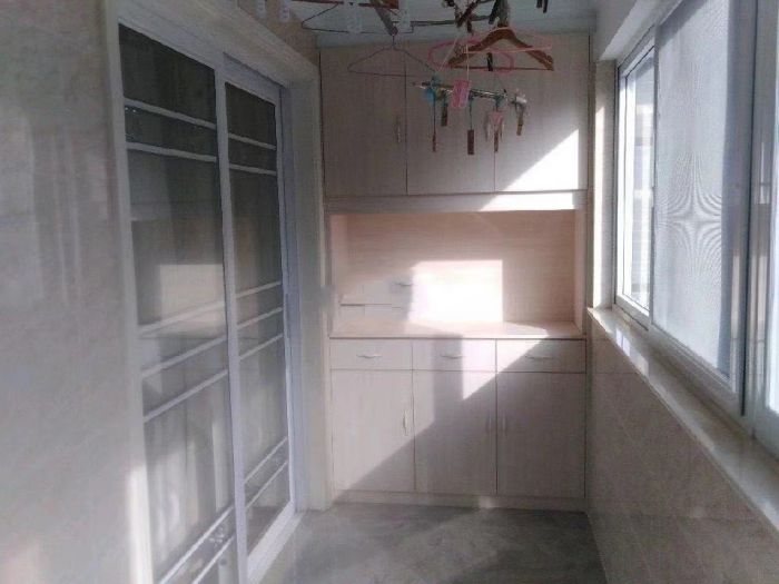越江新村 3室1厅1卫 100m&sup2;