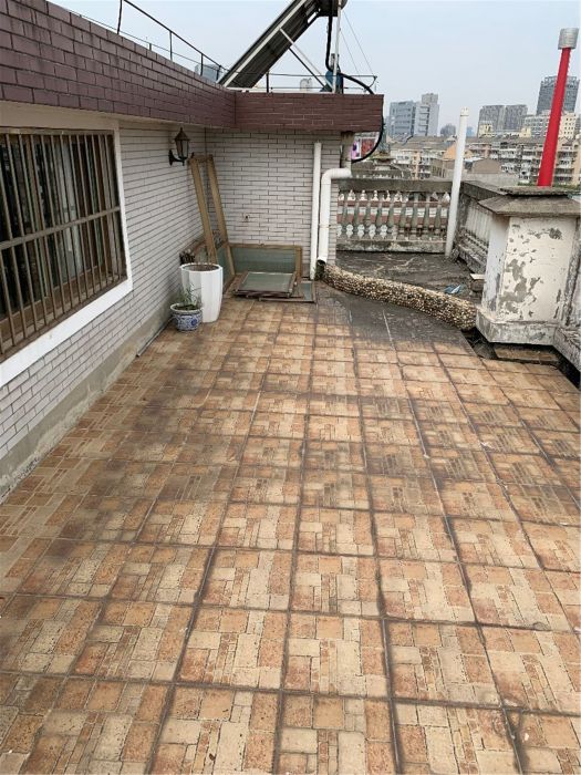 天都花苑 5室2厅2卫 128m&sup2;
