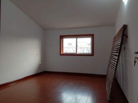 新华佳园 4室2厅1卫 142.91m&sup2;