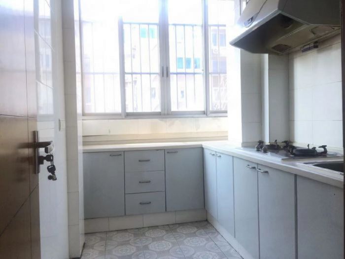 城港新村 2室1厅1卫 68m&sup2;