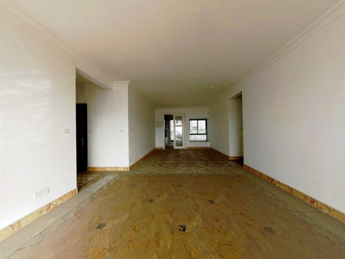 碧桂园(南通经济技术开发区) 4室2厅3卫 204m&sup2;