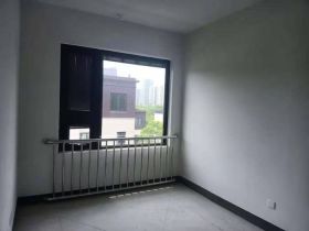 春风南岸西园 5室2厅3卫 204m&sup2;