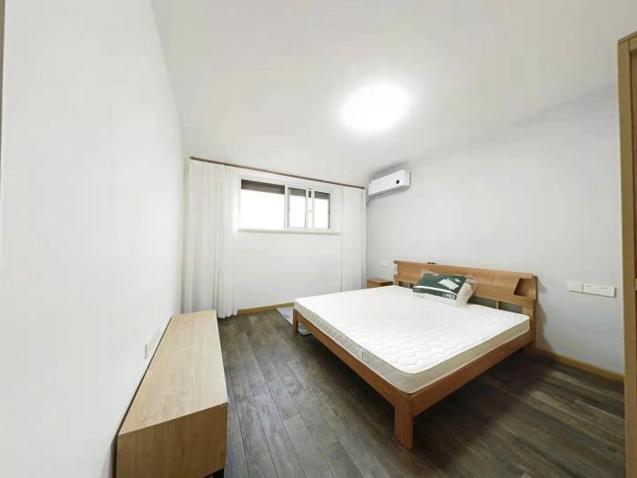 滨江丽都桥语 5室2厅2卫 186m&sup2;