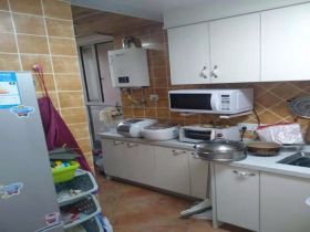 华强城 2室2厅1卫 85m&sup2;