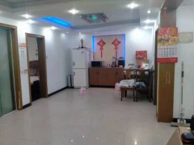 新胜花苑 3室2厅1卫 125m&sup2;