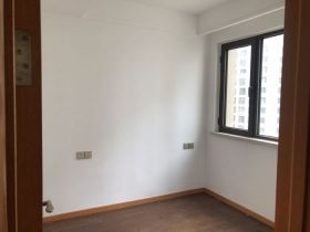 中南熙悦(南通经济技术开发区) 4室2厅2卫 136m&sup2;
