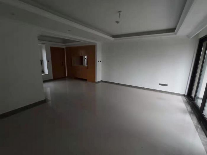 富力半岛花园 3室2厅2卫 130m&sup2;