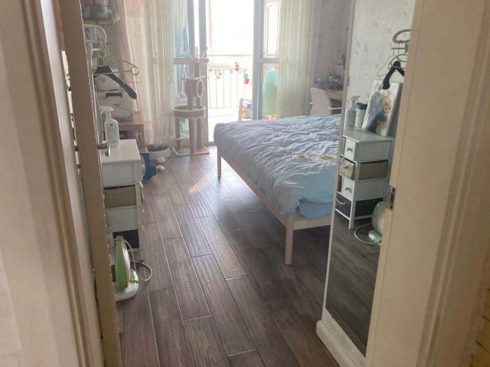 海天大厦 3室2厅1卫 143m&sup2;