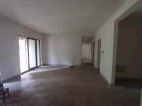 南通橡树湾 3室2厅2卫 165m²