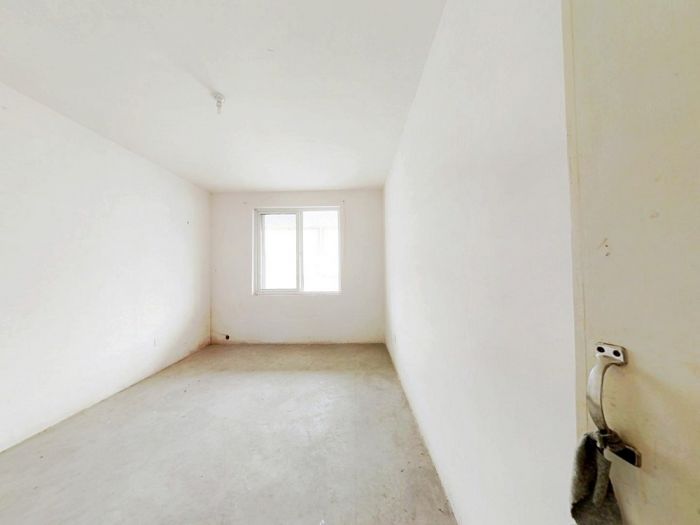 新华佳园 3室2厅1卫 124.00m&sup2;
