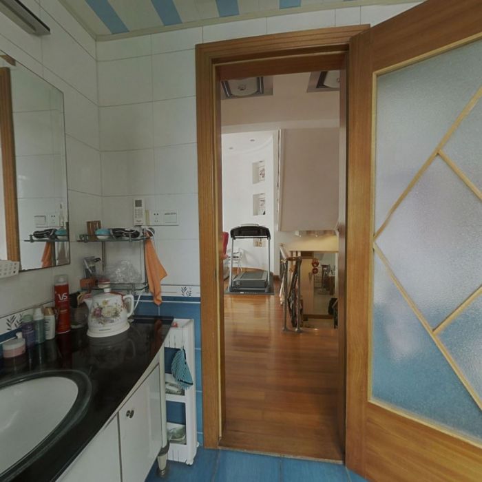 文峰花苑 7室2厅3卫 237.17m&sup2;