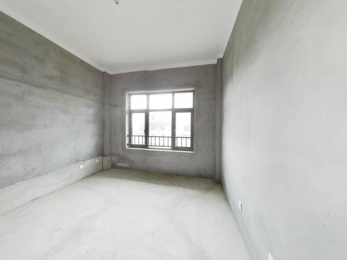 雨润星雨华府南区 4室2厅3卫 207.21m&sup2;
