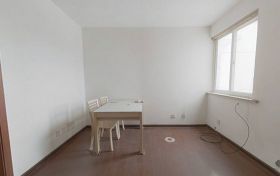 城港花苑 4室2厅1卫 126m&sup2;