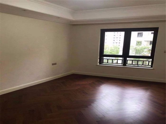 中海铂樾府 4室2厅2卫 175m&sup2;