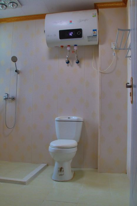 永泰佳园 2室2厅2卫 80m&sup2;