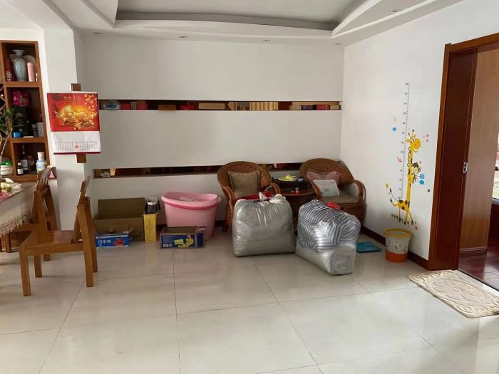 隆兴佳园 2室2厅1卫 140.00m&sup2;