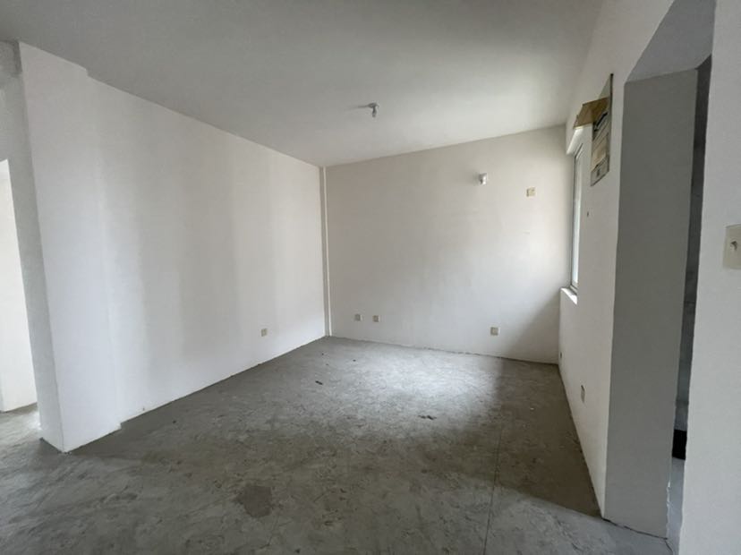 天龍逸園 2室1厅1卫 86m&sup2;