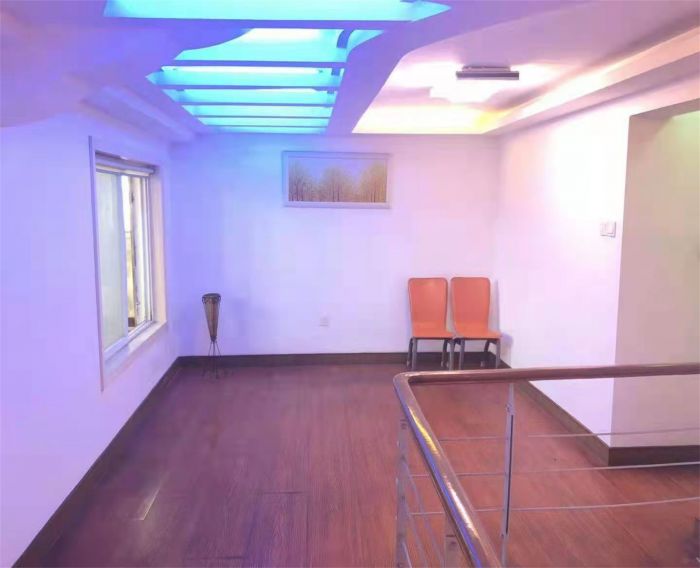 学田东苑 3室2厅1卫 143.00m&sup2;