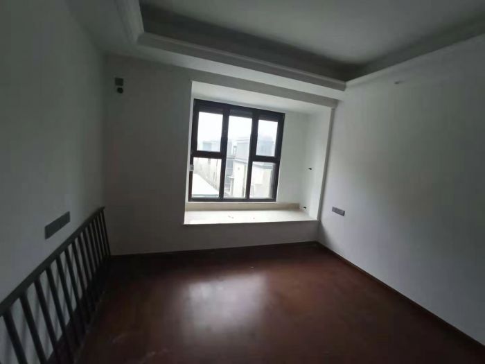富力半岛花园 3室2厅2卫 130m&sup2;