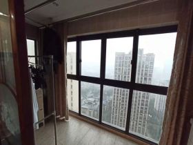 景瑞望府 4室2厅2卫 142m&sup2;
