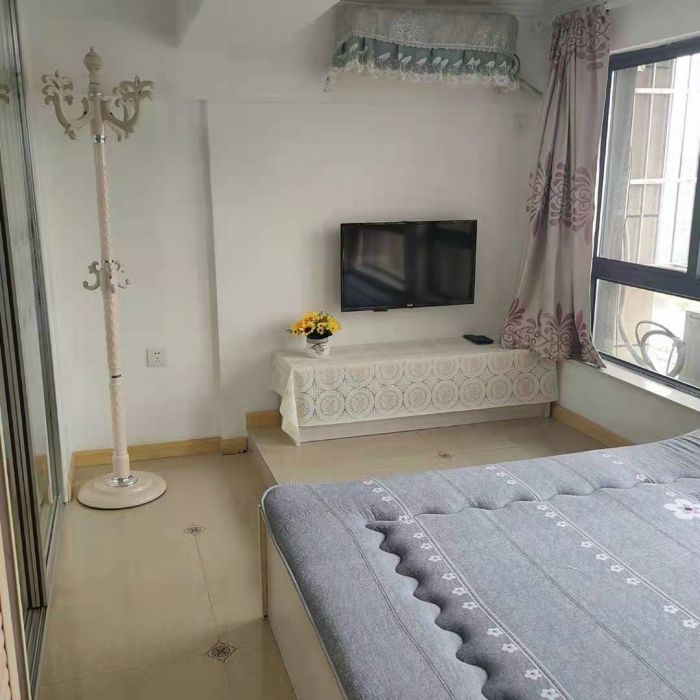 金贸公寓 4室2厅2卫 136.00m&sup2;