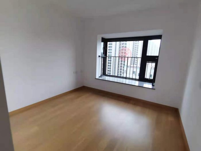 时光漫城 3室2厅2卫 125m&sup2;