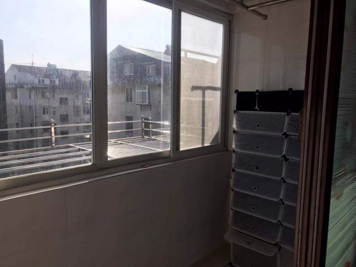 光明西村 4室2厅2卫 100m&sup2;