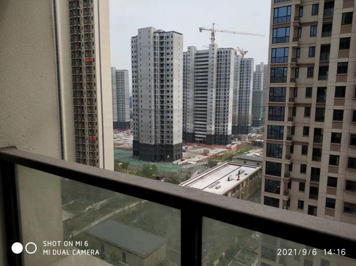 云樾东方 3室2厅1卫 95m&sup2;