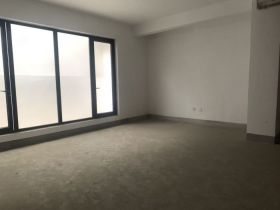 山水壹号 5室3厅4卫 359.00m&sup2;