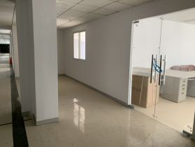 锦峰大厦 3室1厅1卫 140.64m&sup2;