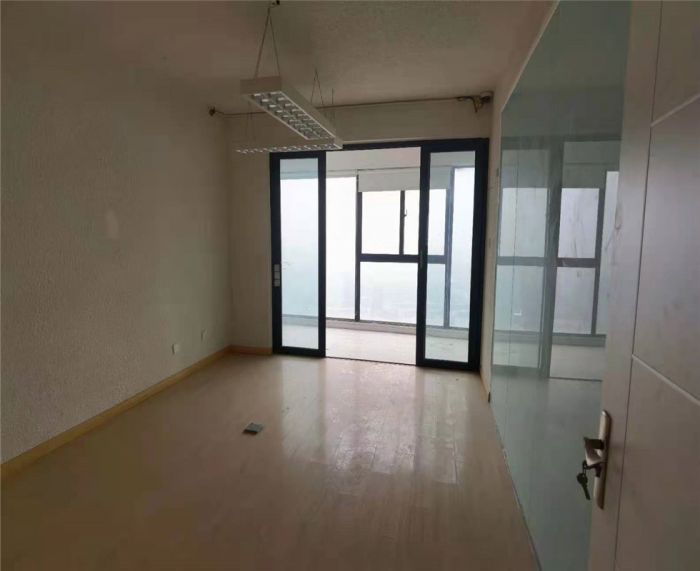 七星花园 4室2厅3卫 186m&sup2;