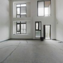 绿地新里城 3室2厅3卫 140m&sup2;