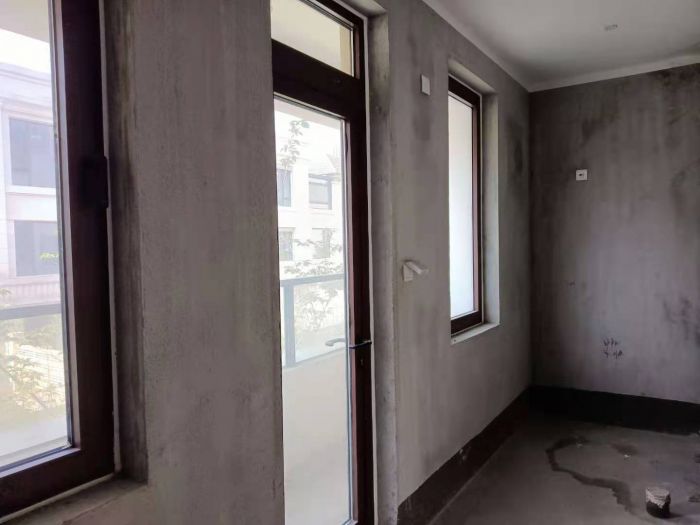 城山隐花苑 6室4厅4卫 290m&sup2;