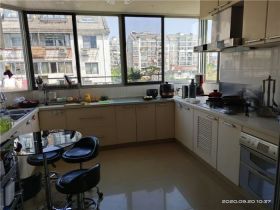 北濠顺遂楼 3室2厅2卫 150m&sup2;
